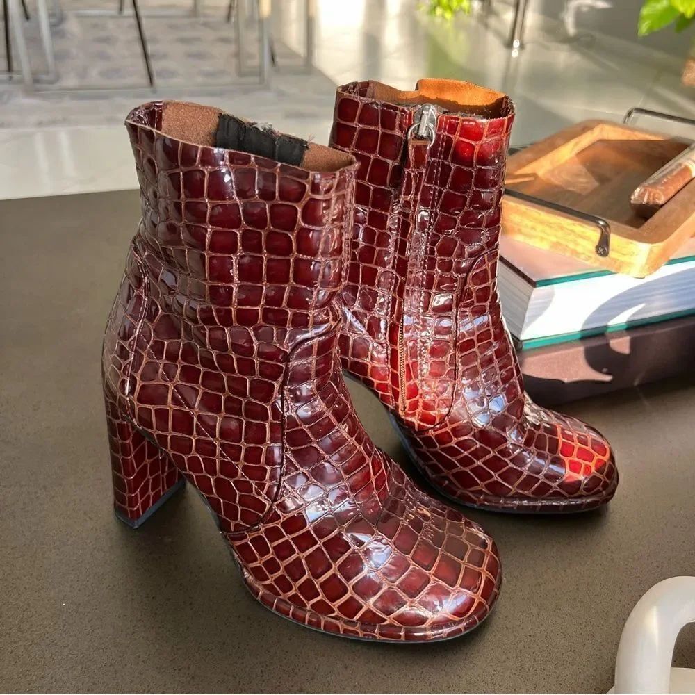 TOPSHOP Snakeskin Women’s Ankle Boots Color Brown Patent Leather Size 37